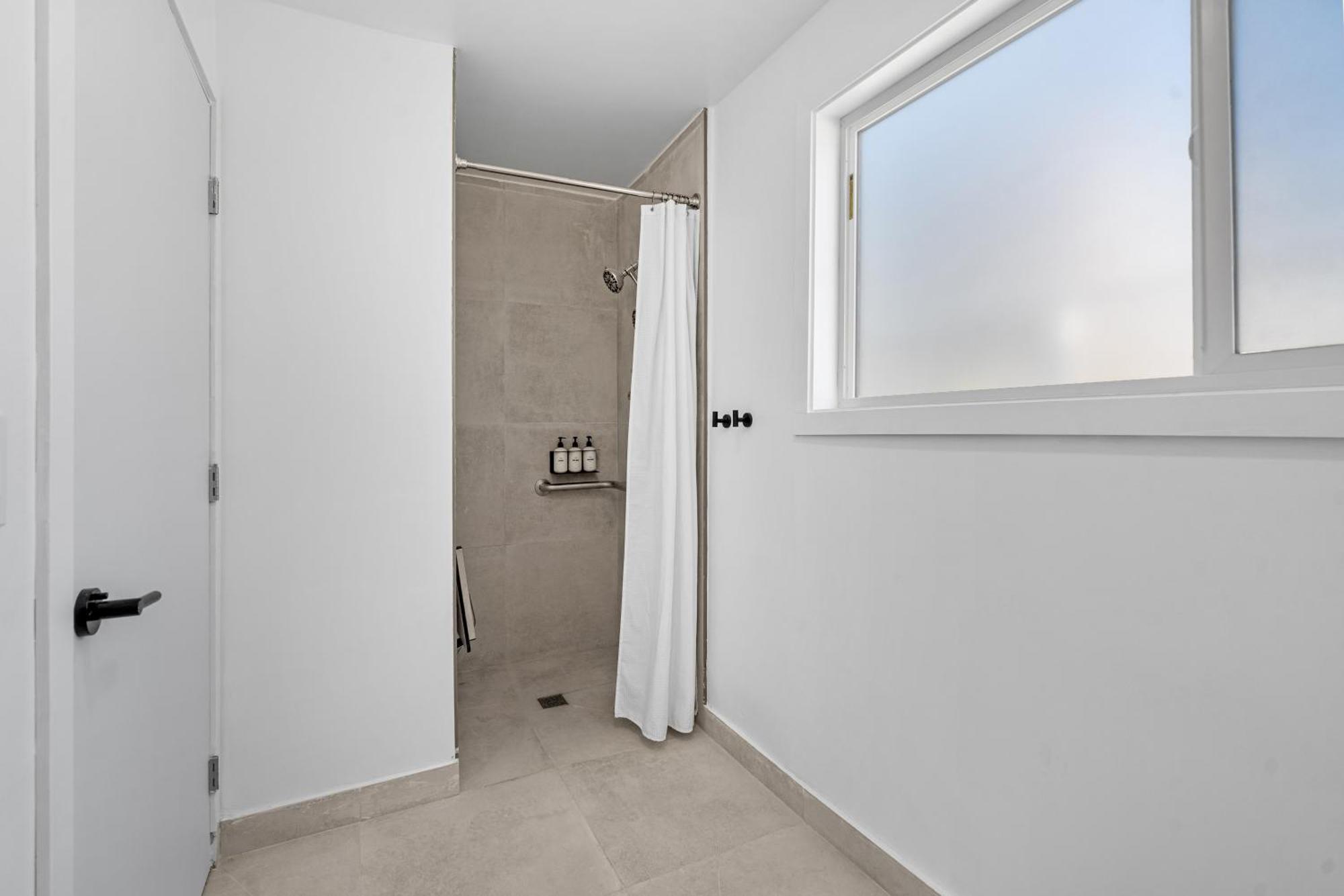 Aliza Hotel Los Angeles Ngoại thất bức ảnh